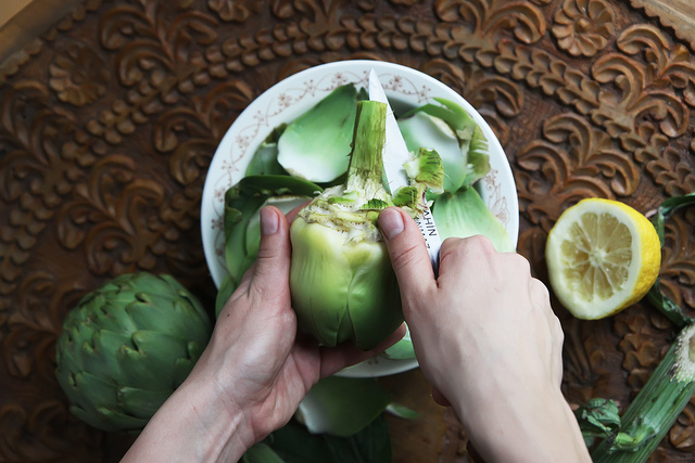 How to Prepare Artichoke by Olga Irez of Delicious Istanbul