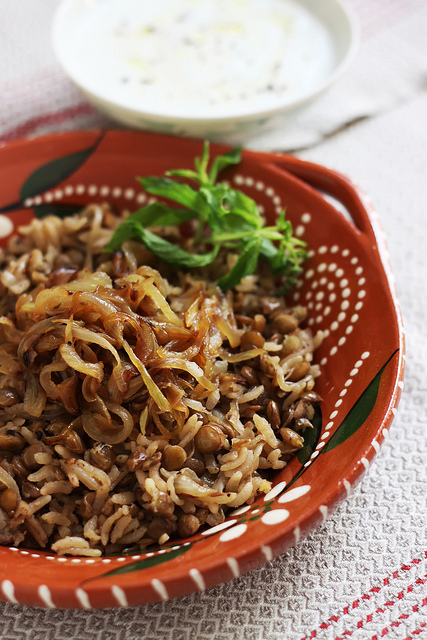 Pilaf with Green Lentils and Caramelized Onions post image