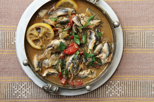 Mind-Changing Anchovy Stew (Hamsi Buğulama) post image