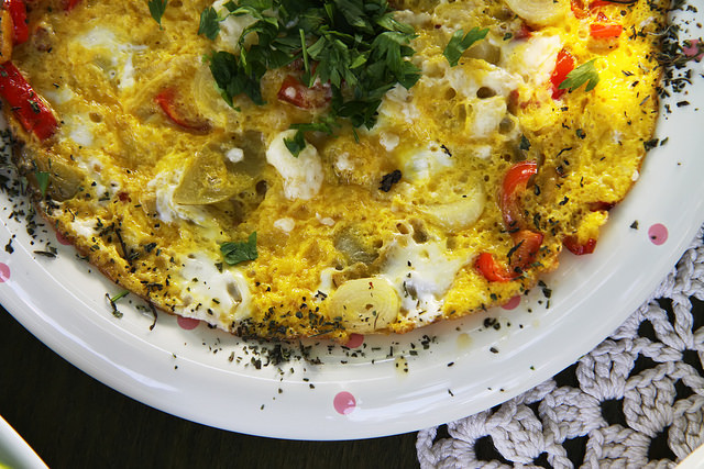 Omelet at Patiska Bağ Evi, Bozcaada by Olga Irez of Delicious Istanbul