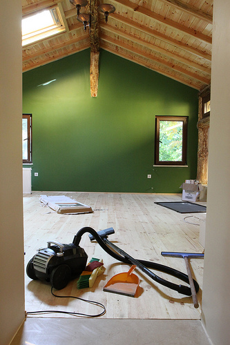 How to Set Personal Boundaries Without Building Walls post image