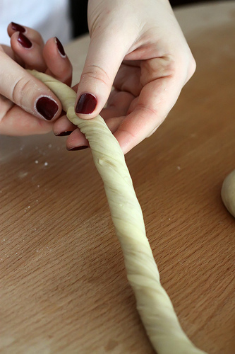 Tahini Bread Roll Recipe