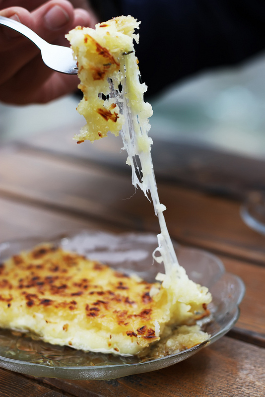 Perfect Kunefe in Antakya By Olga Irez of Delicious Istanbul