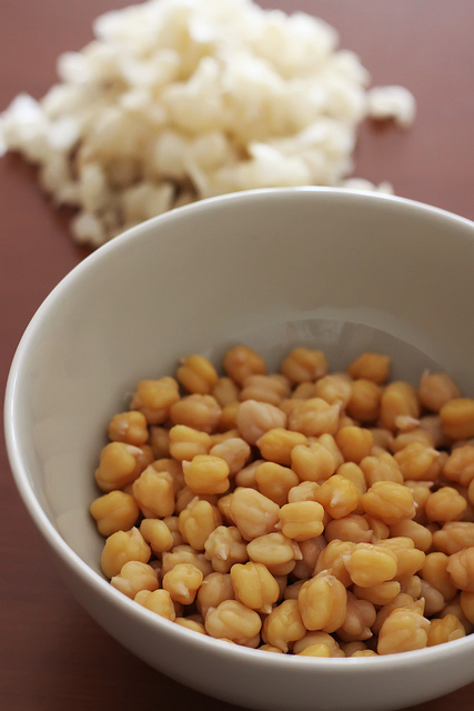 Perfect Hummus by Olga Irez of Delicious Istanbul